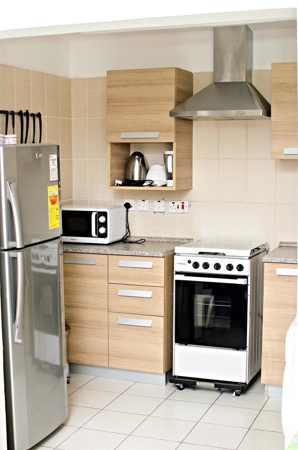 Regimanuel Apartments - Kwabenya Accra Bagian luar foto